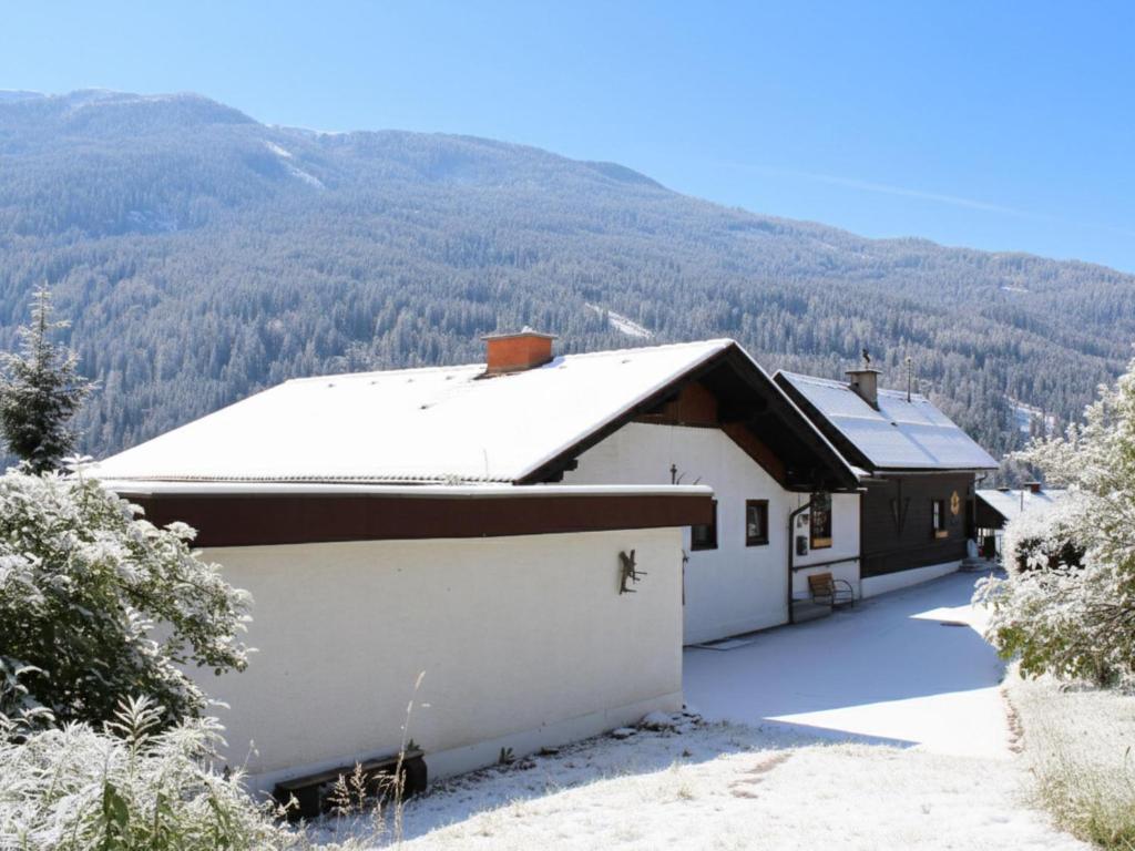 En generel udsigt til bjerge eller udsigt til bjerge taget fra feriehuset