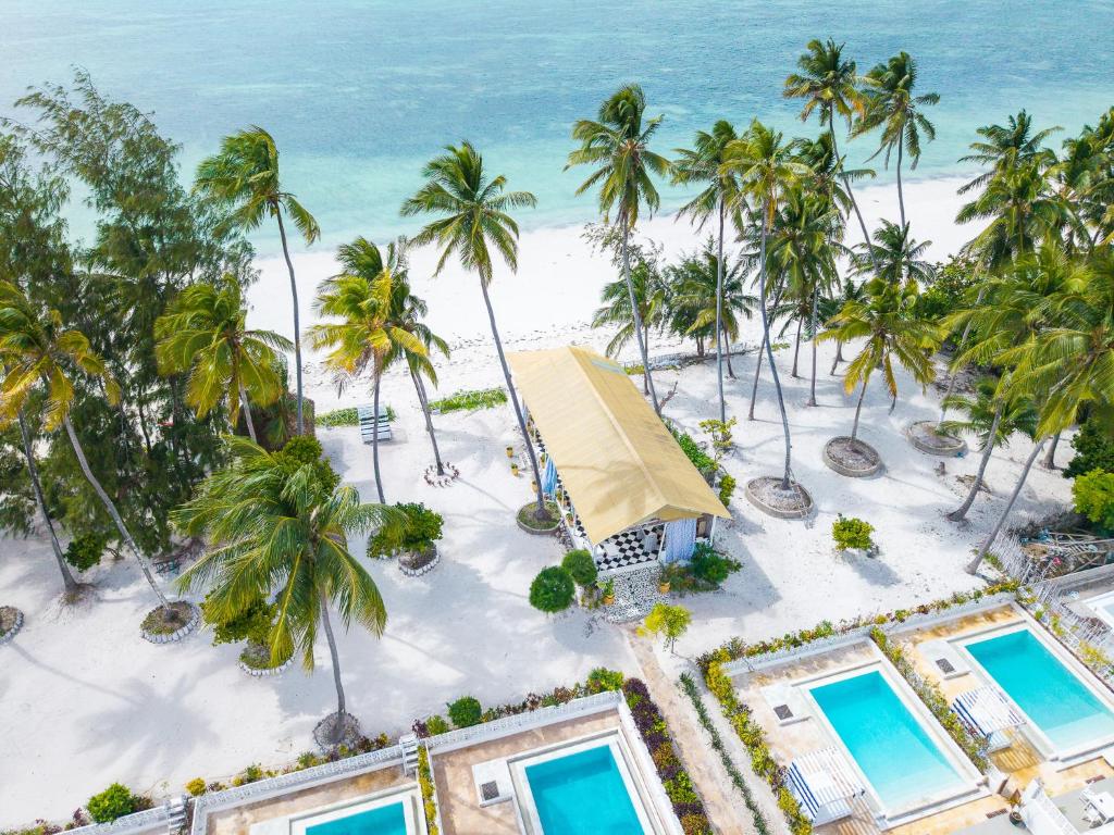 Swimmingpoolen hos eller tæt på ZAN Orient Bwejuu Beach