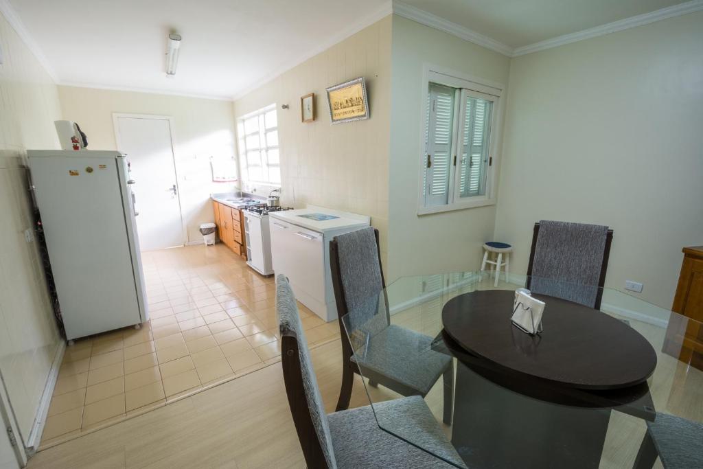  Casa Rua Padre Carmene