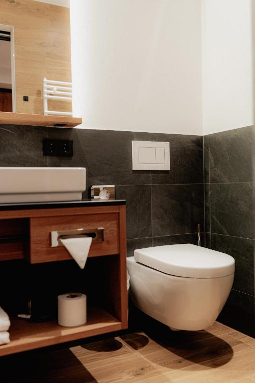 Gasthof Hummel Hotel - Deluxe Single Room