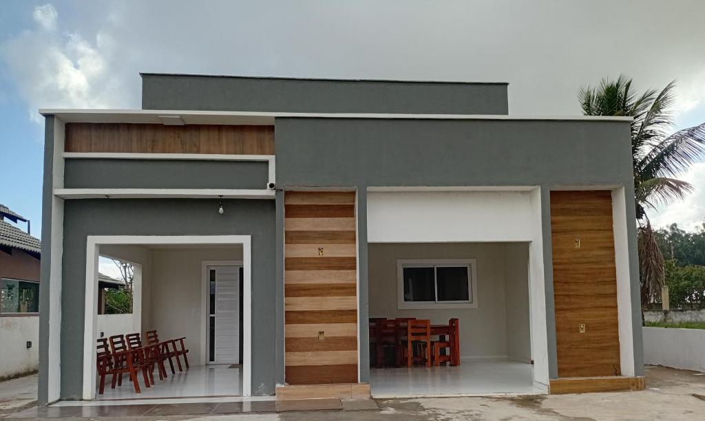 Tòa nhà nơi nhà nghỉ dưỡng tọa lạc