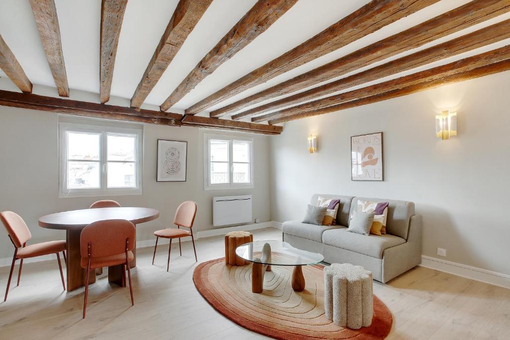 Stylish apartment in Le Marais