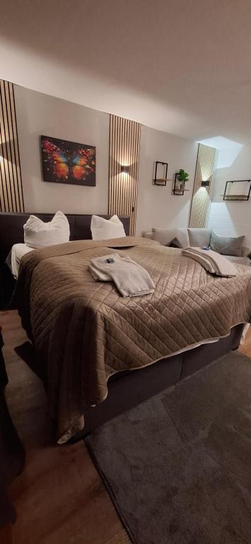 Postel nebo postele na pokoji v ubytování Premium Apartment Wohlfühl-Oase mit Pool und Sauna