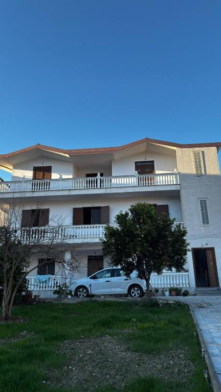 Casa Mimoza