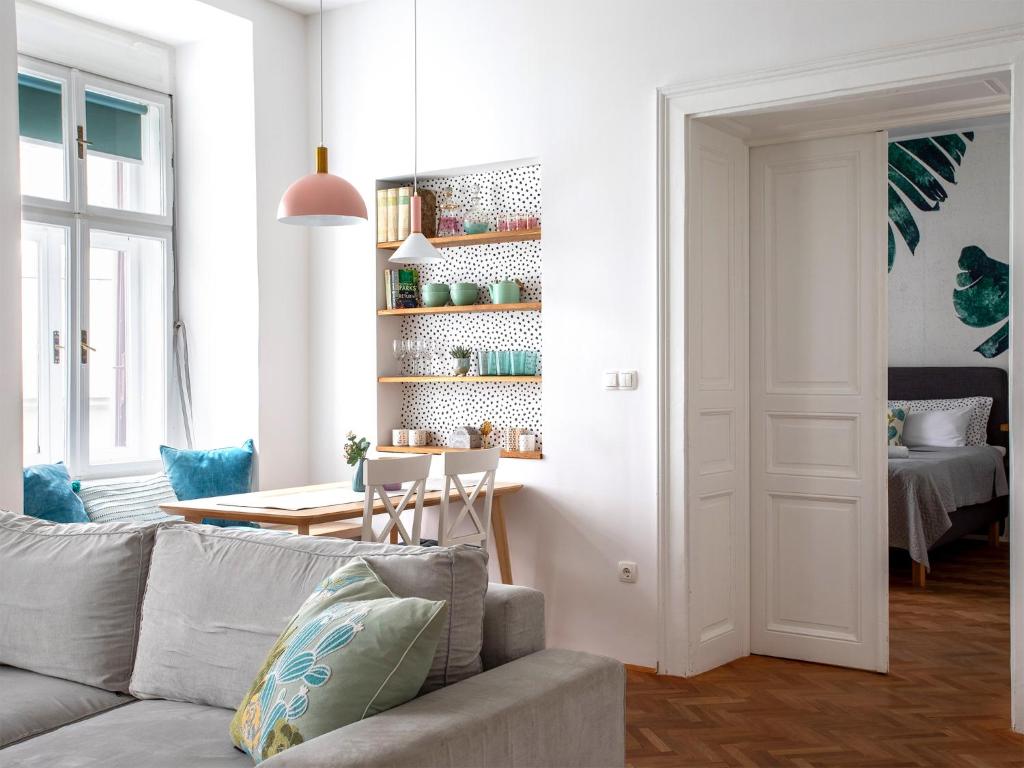 Khu vực ghế ngồi tại FERN apartments