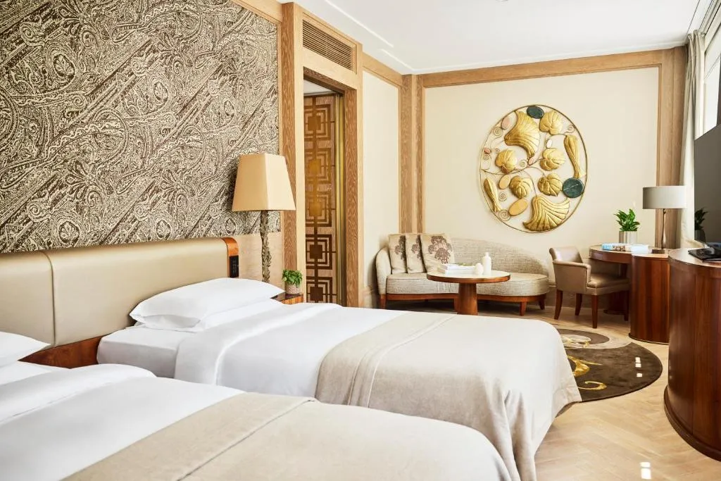 Deluxe Twin Room with View