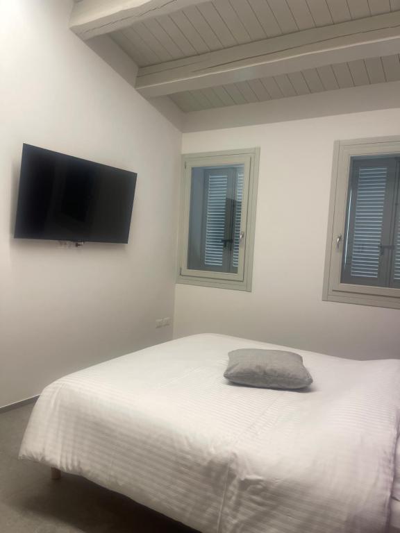 Palazzo Glicine - Deluxe One-Bedroom Apartment With Garden View