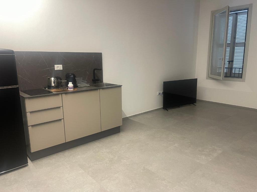 Palazzo Glicine - Deluxe One-Bedroom Apartment With City View