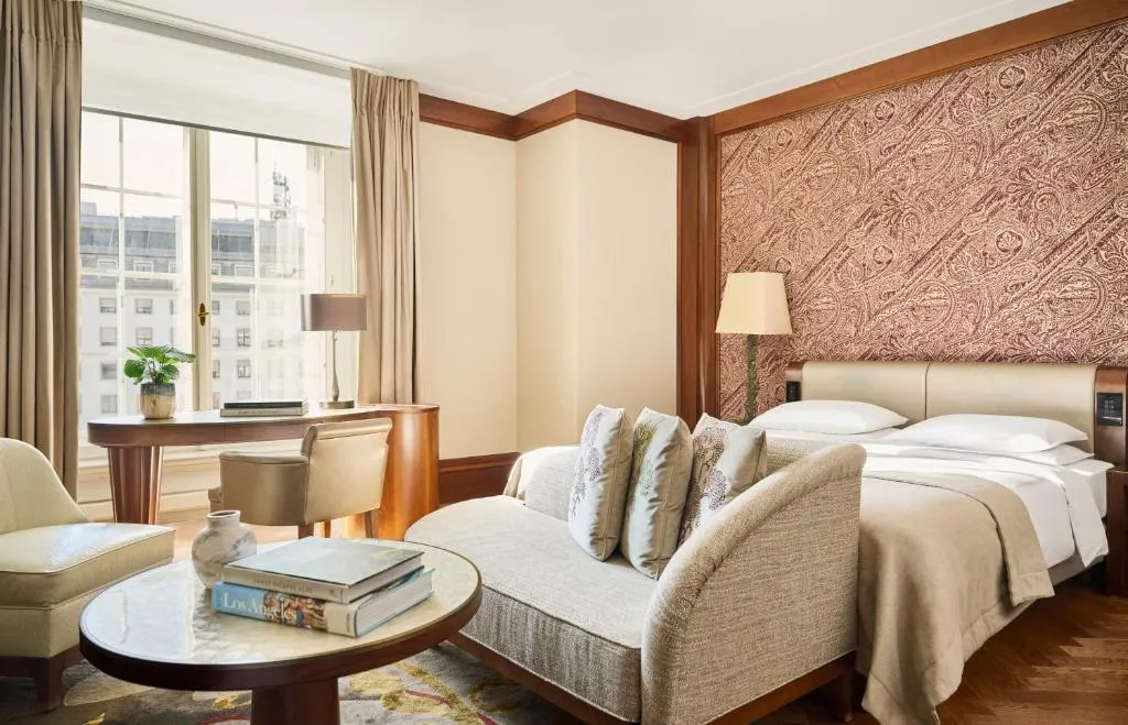 King Room