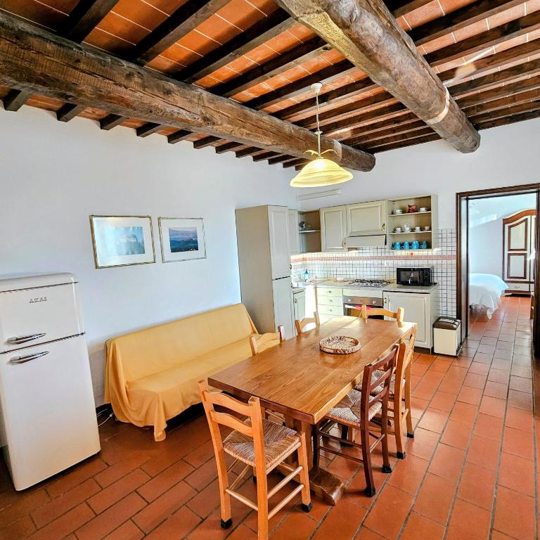 Borgo La Casaccia - Apartamento De Tres Dormitorios