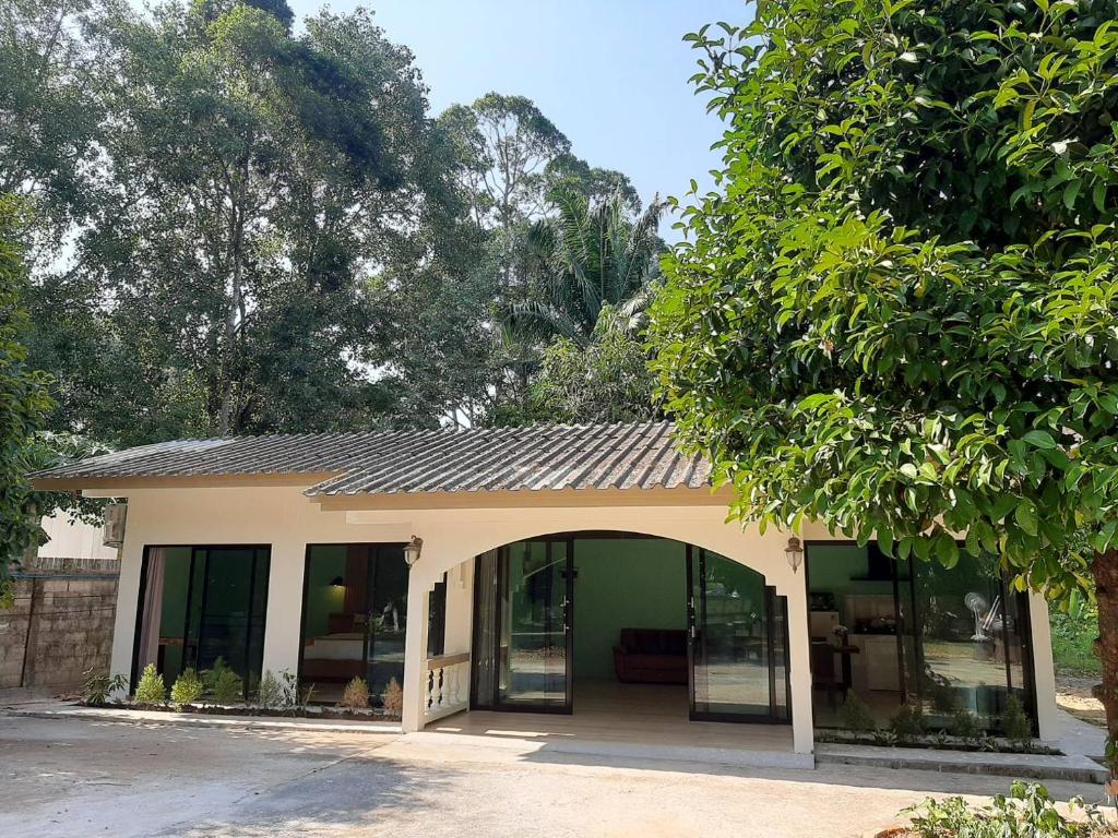 Bann Mangkud Khaolak - Doppelzimmer Mit Parkblick