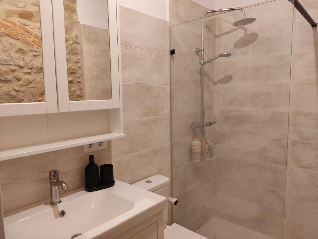 Et badeværelse på La Caseta del Ter