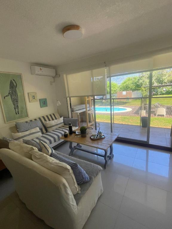 Apartment for rent 1 block from the beach 2 bedrooms 2 bathrooms