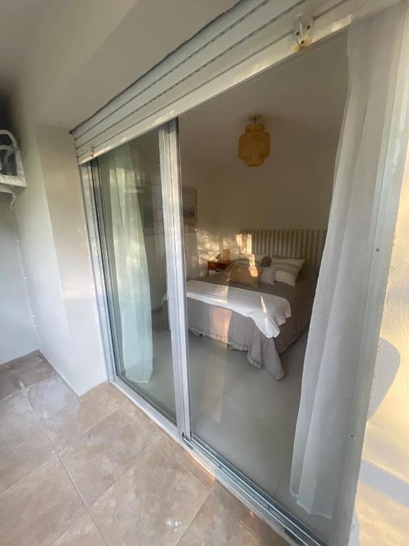 Apartment for rent 1 block from the beach 2 bedrooms 2 bathrooms