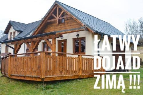 Budova, kde se prázdninový dům nachází