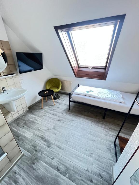 FlyInn-Pension Airport-Messe - Single Room