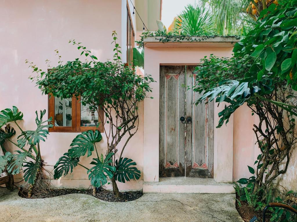 Happy Together By Kresna Hospitality - 15