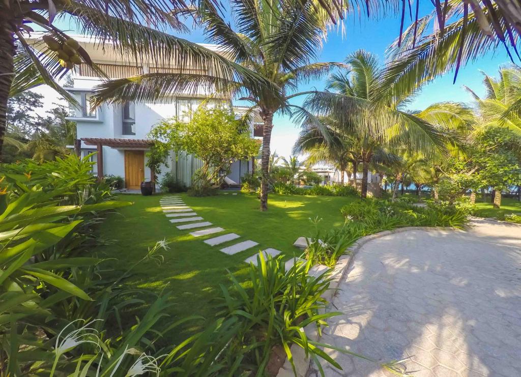 Sonata Resort & Spa - 17