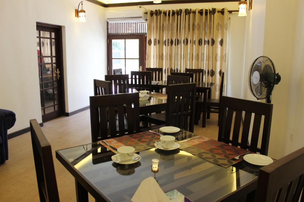 Restaurace v ubytování Kandy Waters