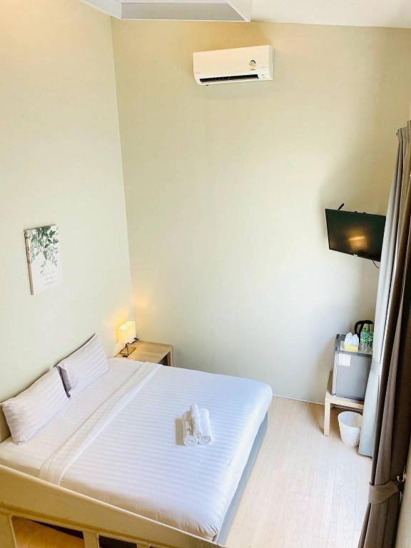 THE BELONG BOUTIQUE HOTEL - 17