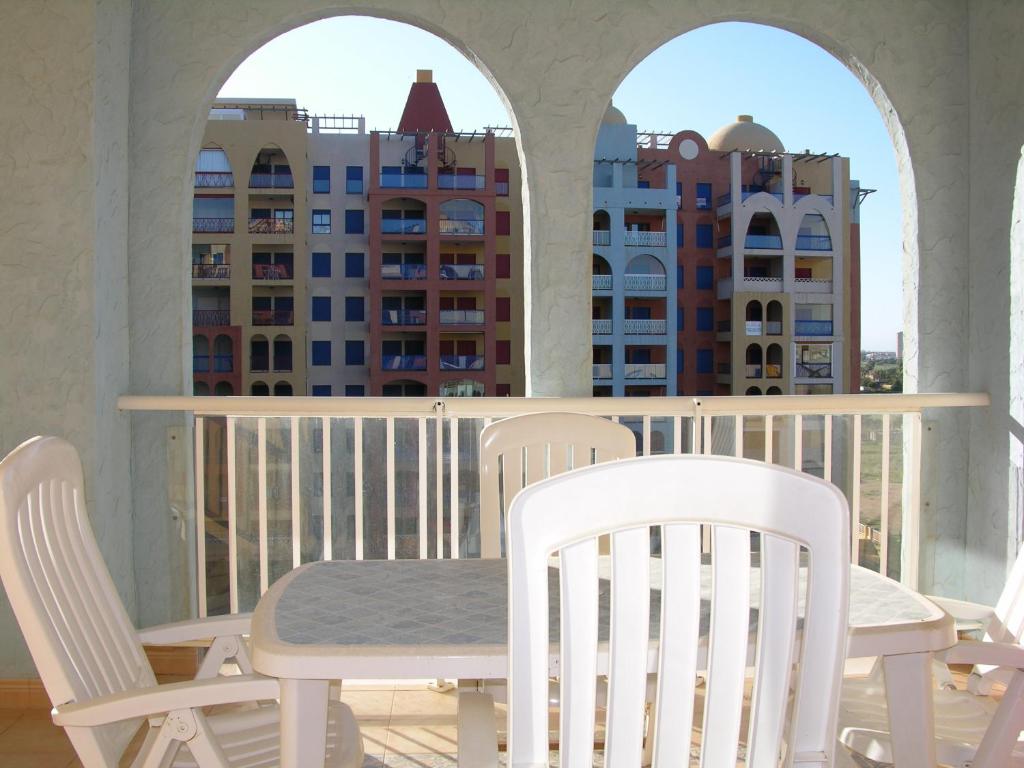 A balcony or terrace at Verdemar 8907 - Resort Choice