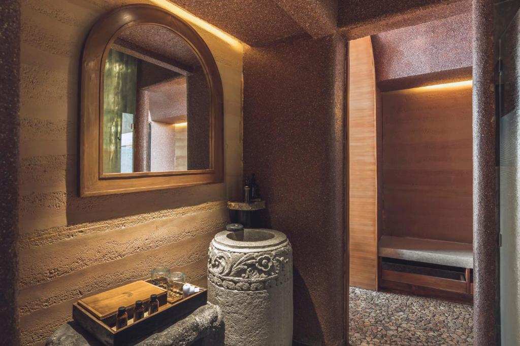 Seascape Resort & Spa Sanur by Ini Vie Hospitality - 5