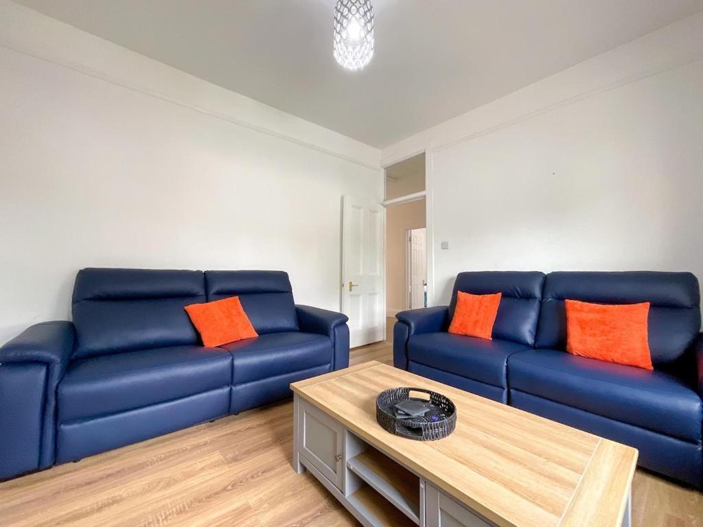 3 Bedroom Apartment in Omagh - Three-Bedroom Apartment