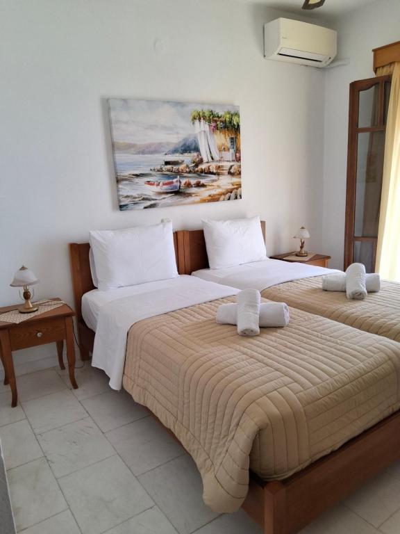 Avlonitis Rooms - 11