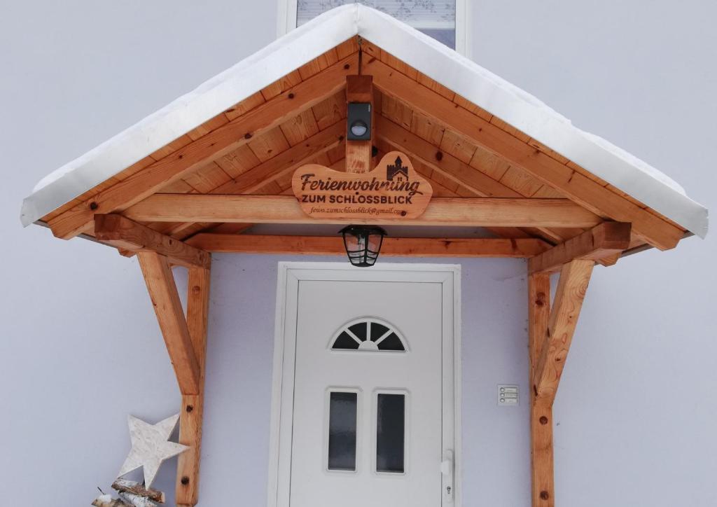 Billede fra billedgalleriet på Ferienwohnung zum Schlossblick i Wolkenstein