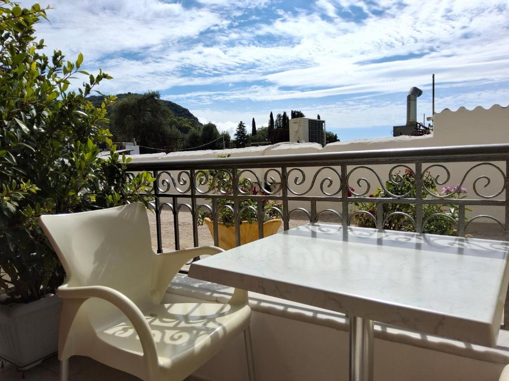 Avlonitis Rooms - 15