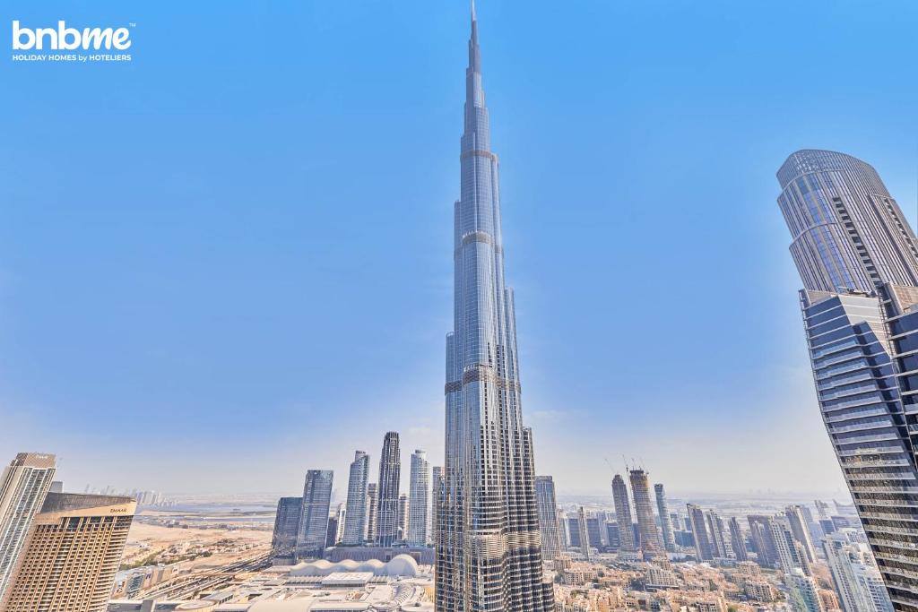 bnbmehomes - Burj Vista Tower 1