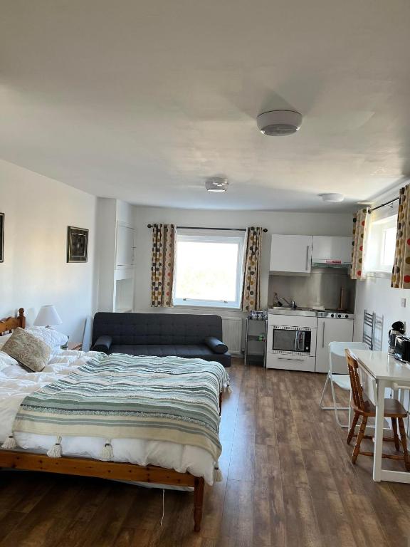 Llit o llits en una habitació de Clingera studio rooms