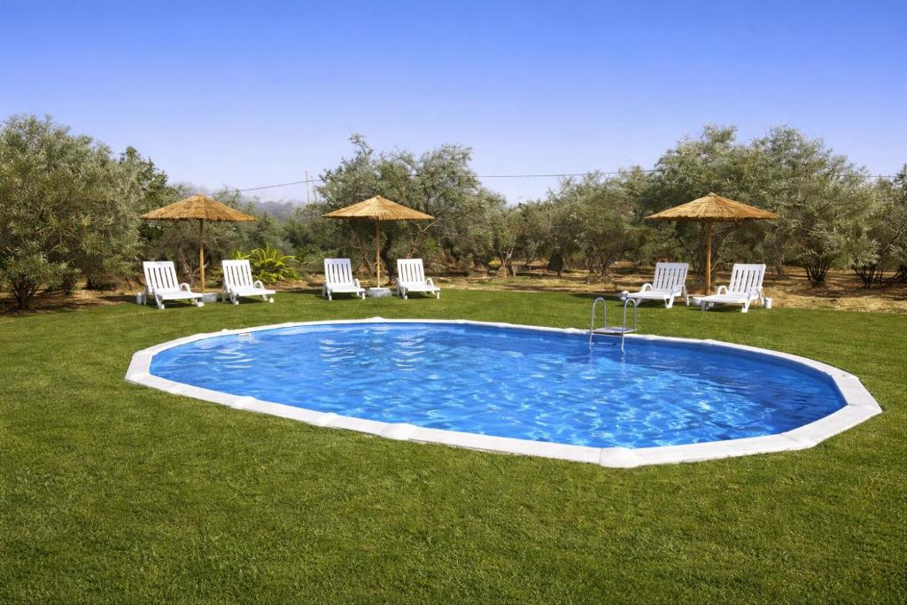 Swimmingpoolen hos eller tæt på Nature House Lagos do Sabor