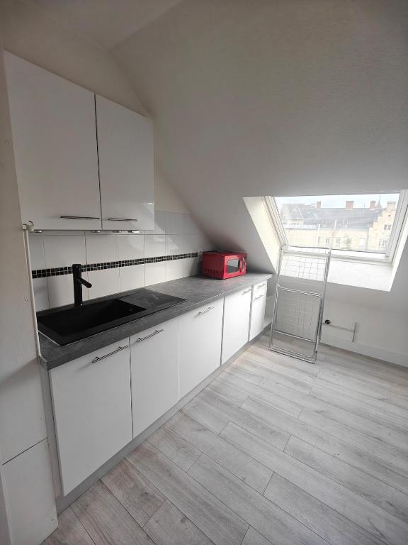 Cosy F2 clim parking center near basel boarder – photo 3