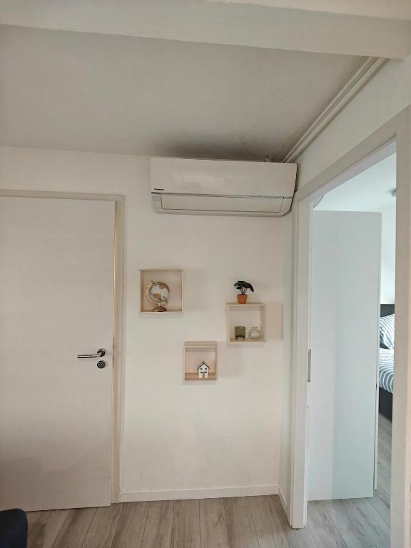 Cosy F2 clim parking center near basel boarder – photo 11
