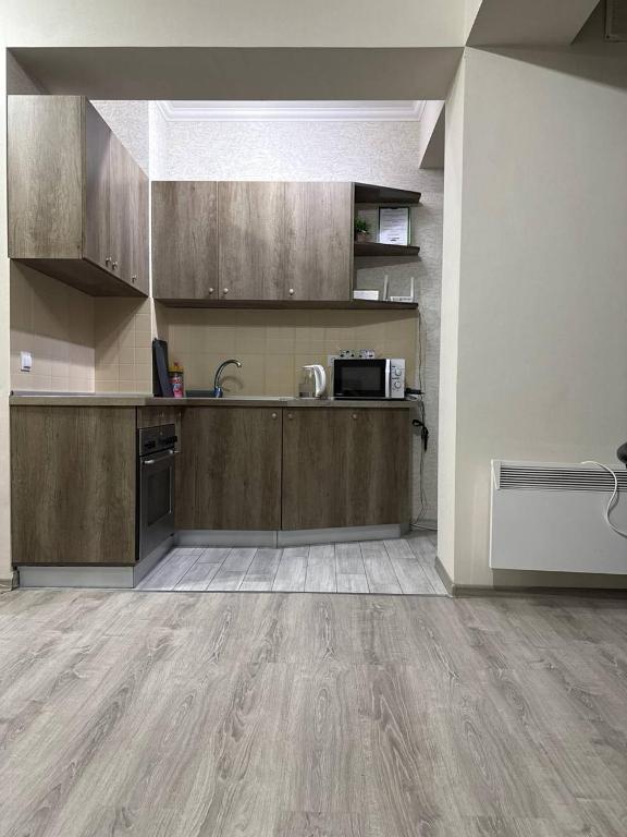 Modern Studio Apartment with Kitchen