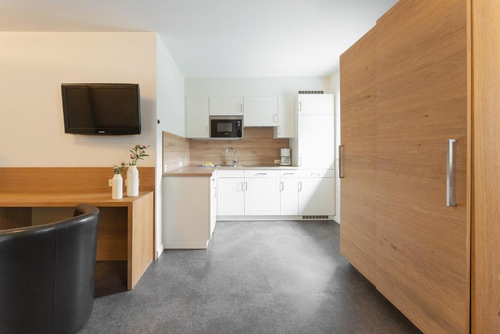 ARBOR Hotel & Apartments - 9