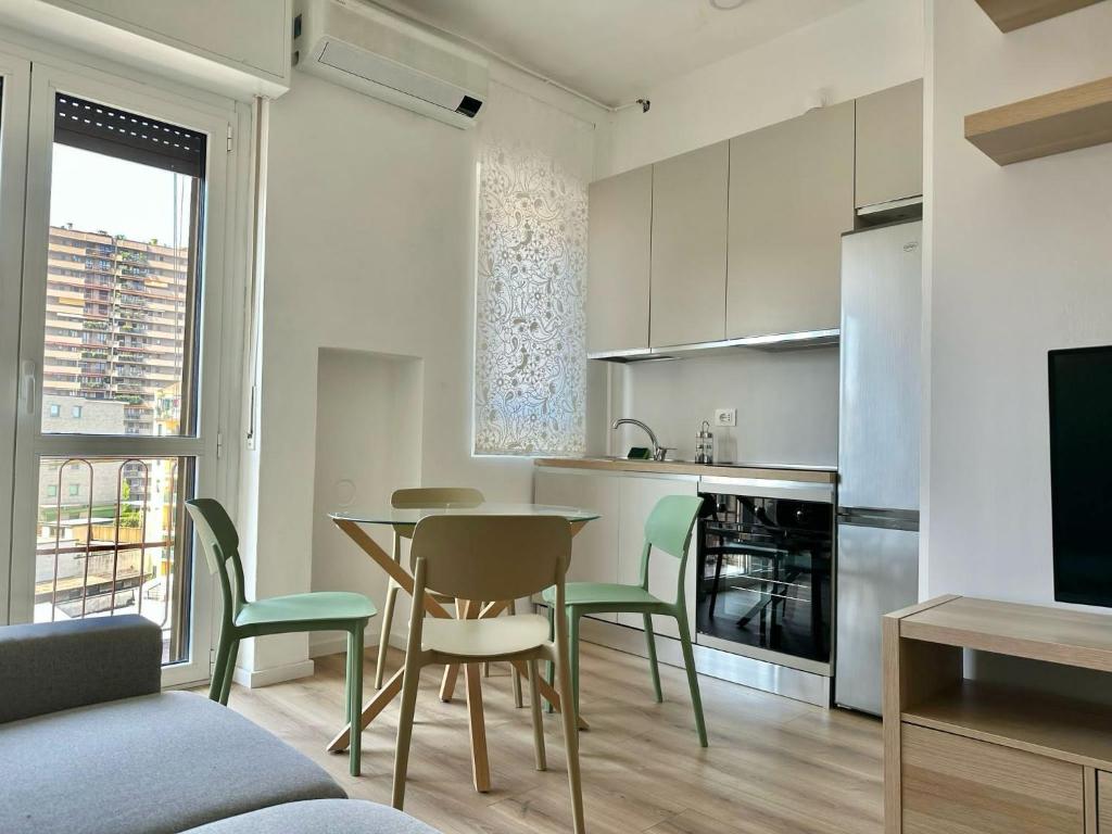 Gallery image of Metro M3 S&M Home, comoda soluzione di design, con collegamento diretto a Duomo di Milano, Stazione Centrale e Milano Porta Garibaldi in Milan