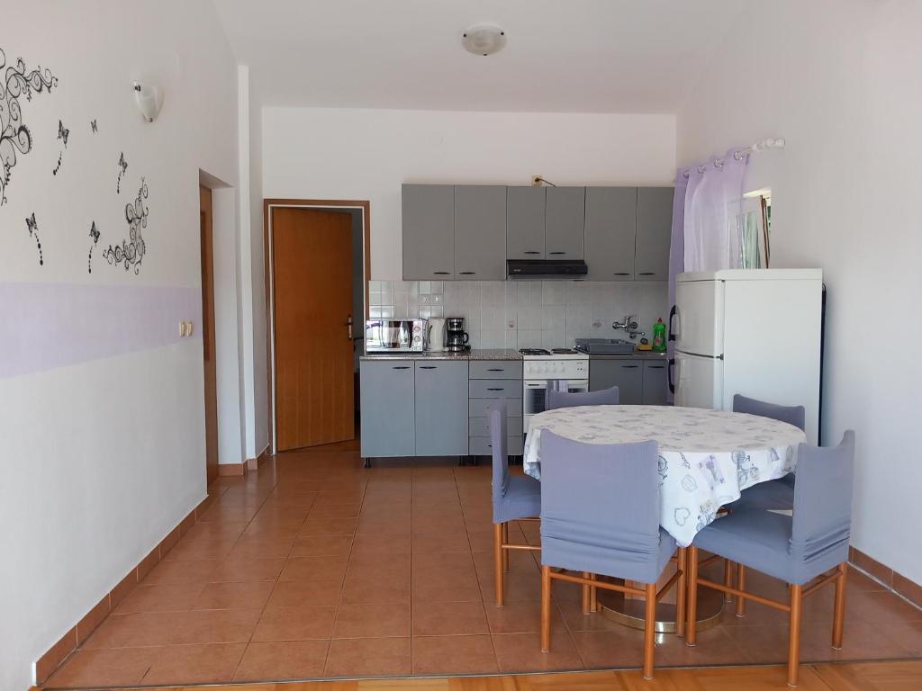 Apartments Mira - Appartement 2 Chambres