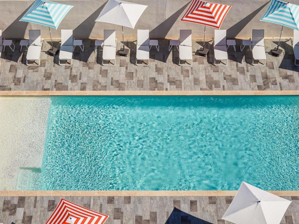 Hồ bơi trong/gần Ibis Styles Montpellier Aéroport Parc Des Expos