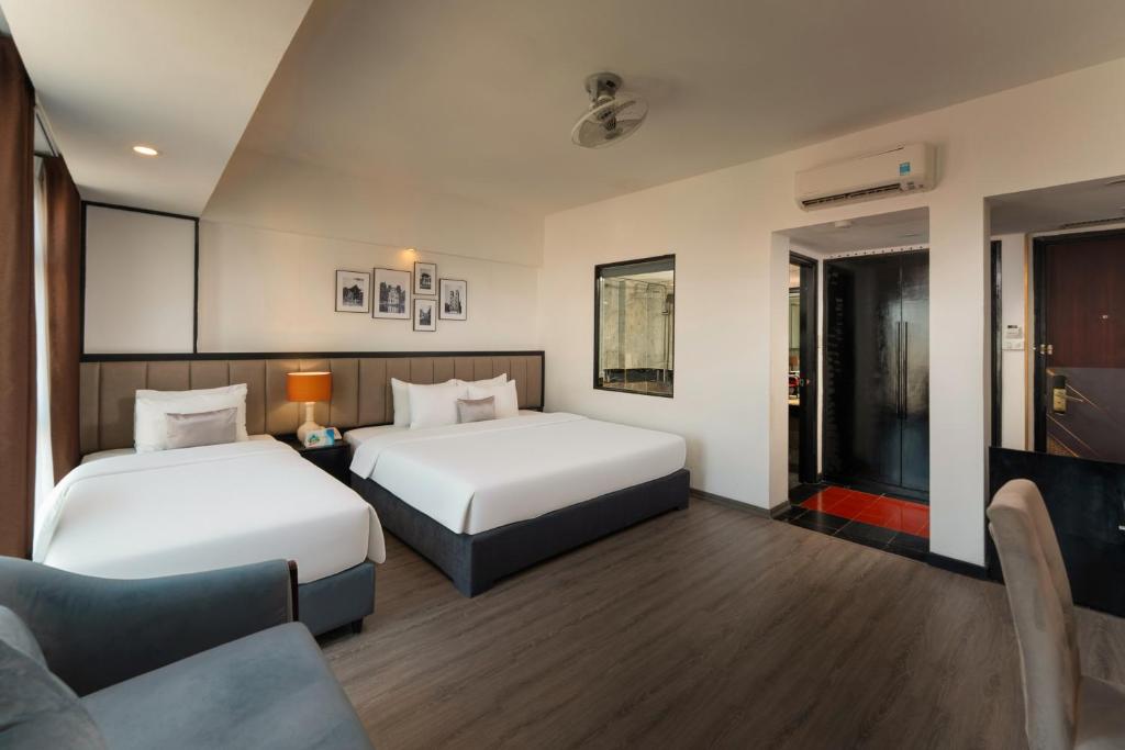 Phòng Deluxe 3 Người Nhìn ra Thành phố