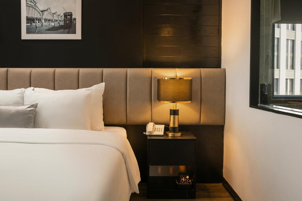 Suite Executive Nhìn Ra Thành Phố
