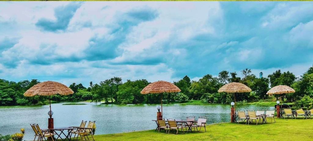 Phong cảnh thiên nhiên gần resort