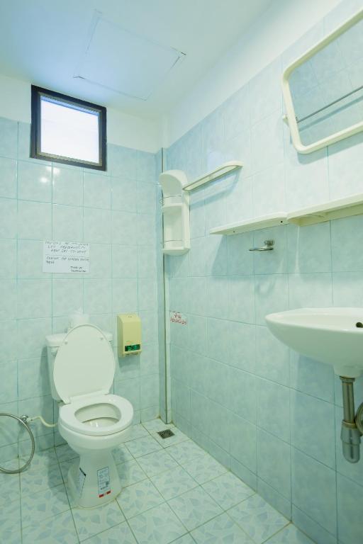 Rabbit Mansion Patong Hotel - 1