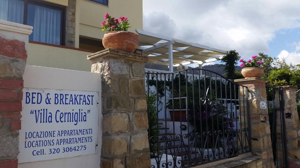 Budova, v ktorej sa ubytovanie bed & breakfast nachádza