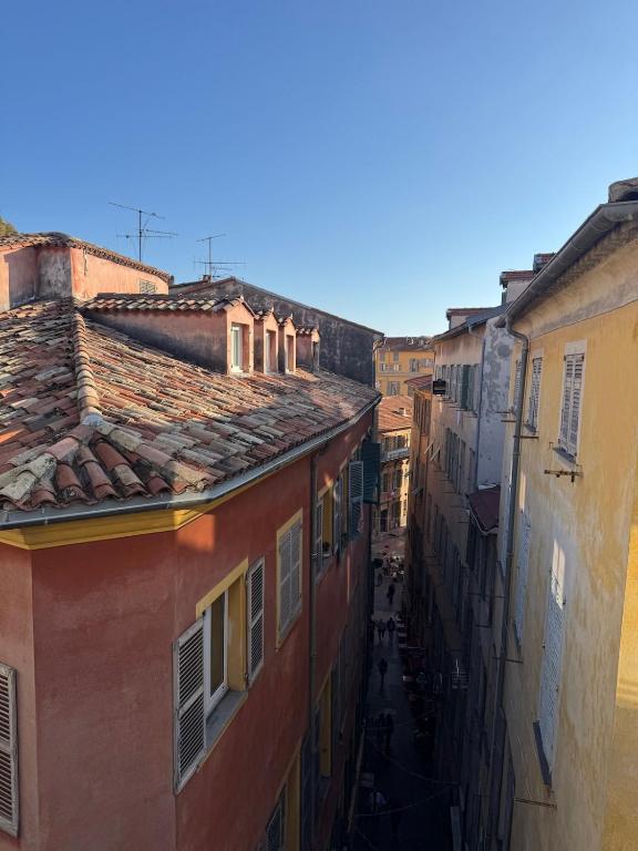 Bel appartement au calme dans le Vieux Nice