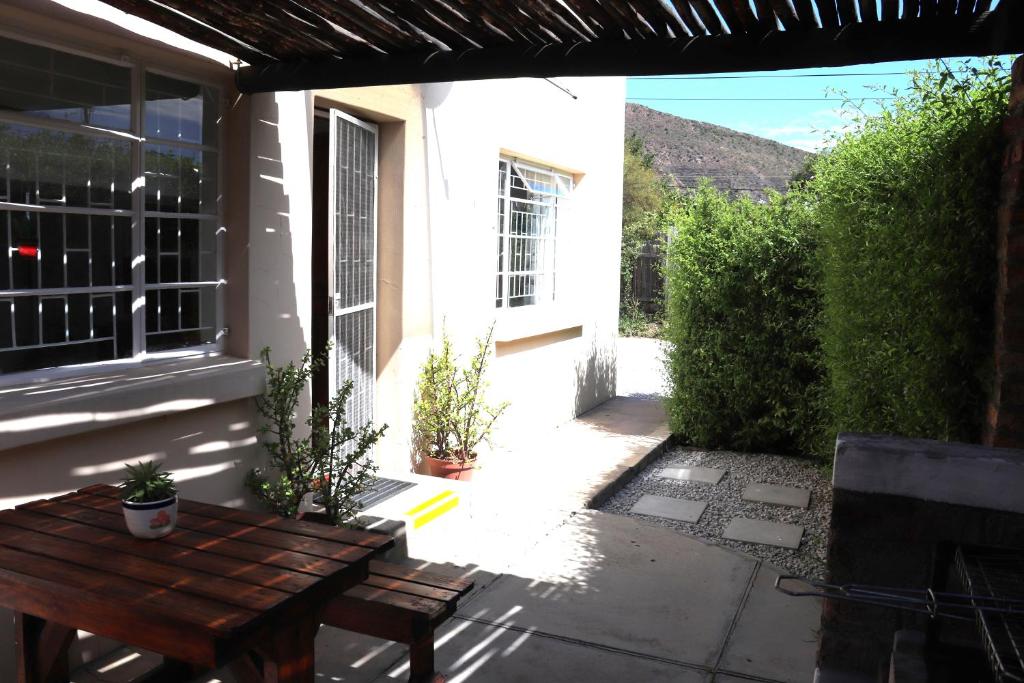 Fotografie z fotogalerie ubytování Little Aloe Cottage v destinaci Graaff-Reinet