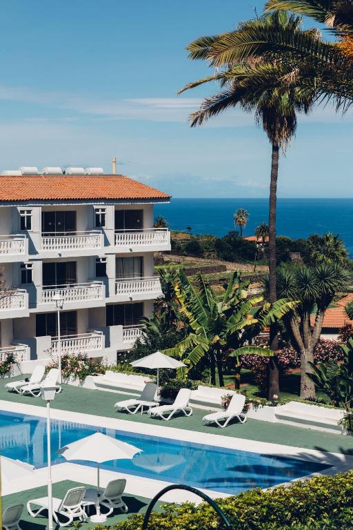 Bazén v ubytovaní Route Active Hotel alebo v jeho blízkosti