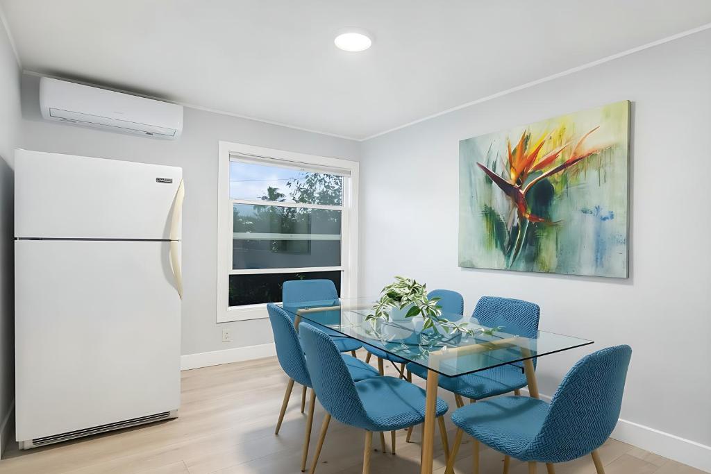 Køkken eller tekøkken på #Marbella Lane - Spacious 2BR Home Near Westgate