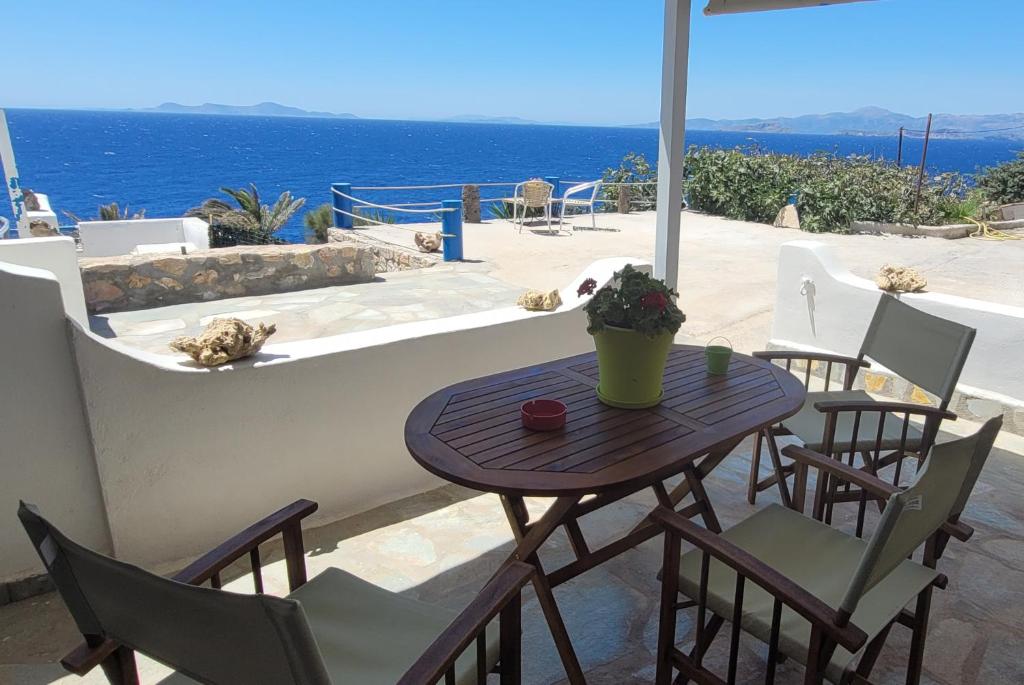 Billede fra billedgalleriet på Akrogiali studios i Donoussa